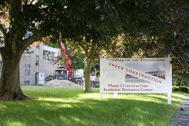 斯唐教会中学Bishop Stang High School