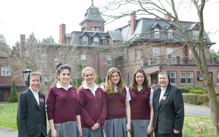 维拉维多利亚学院Villa Victoria Academy