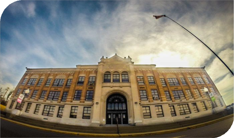 罗杰贝肯高中 Roger Bacon High School