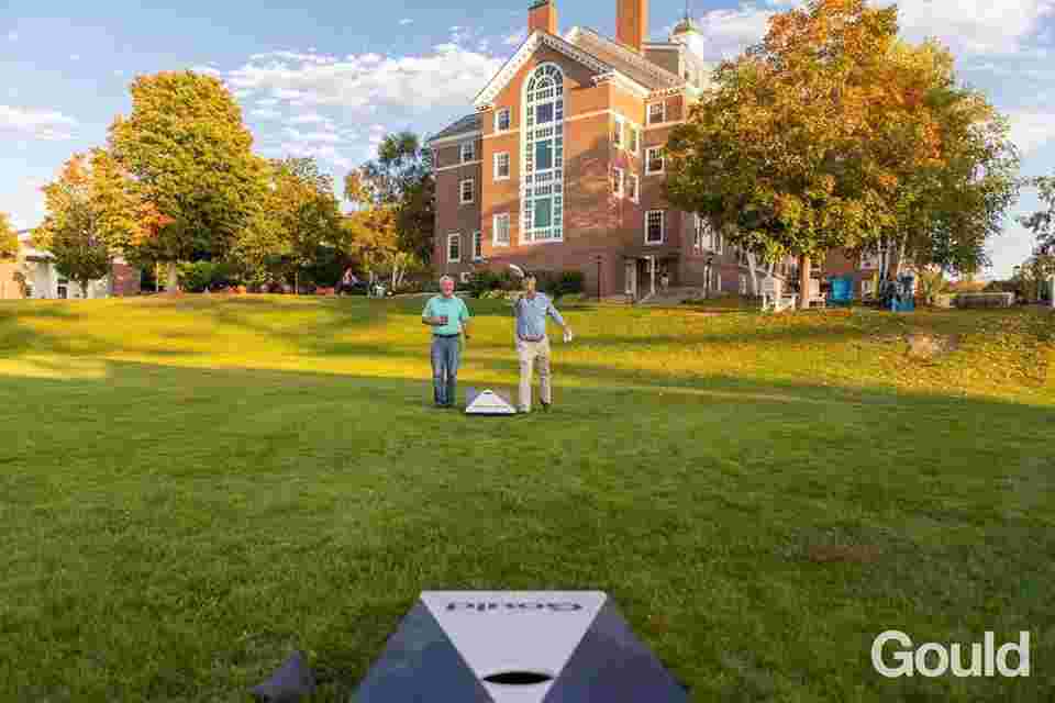 Gould Academy  高德学院