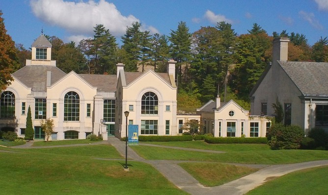 印第安纳中学Indian Springs School 