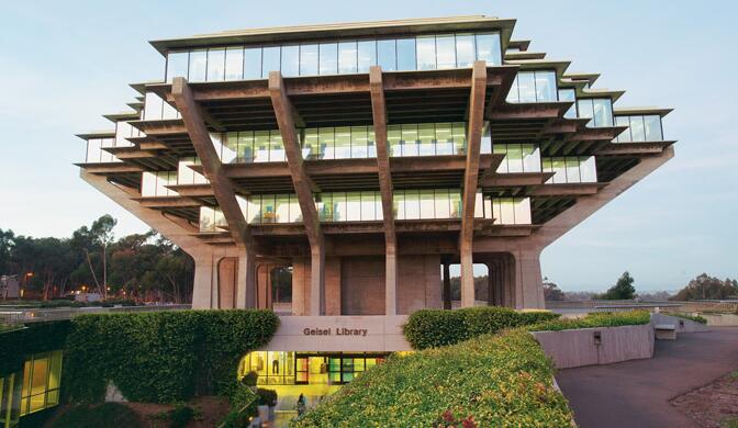 加州大学圣地亚哥分校