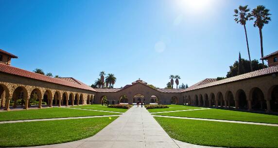 美国学生们最喜欢的10所大学