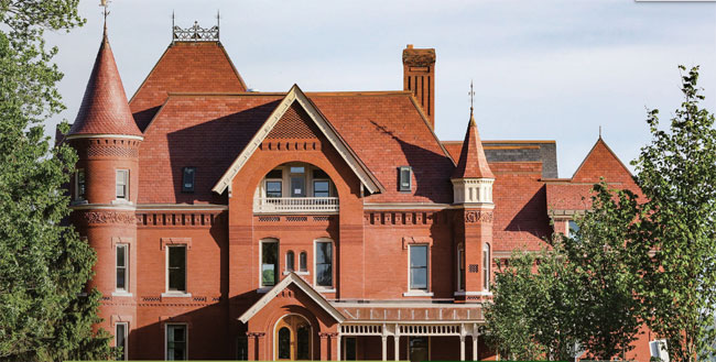 圣约翰学院St. Johnsbury Academy